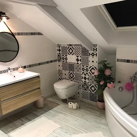 Proche Des 24h Du Mans Holiday home *